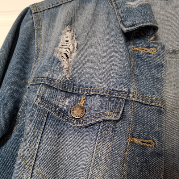 Distressed Jean Jacket - Picture 4 of 6